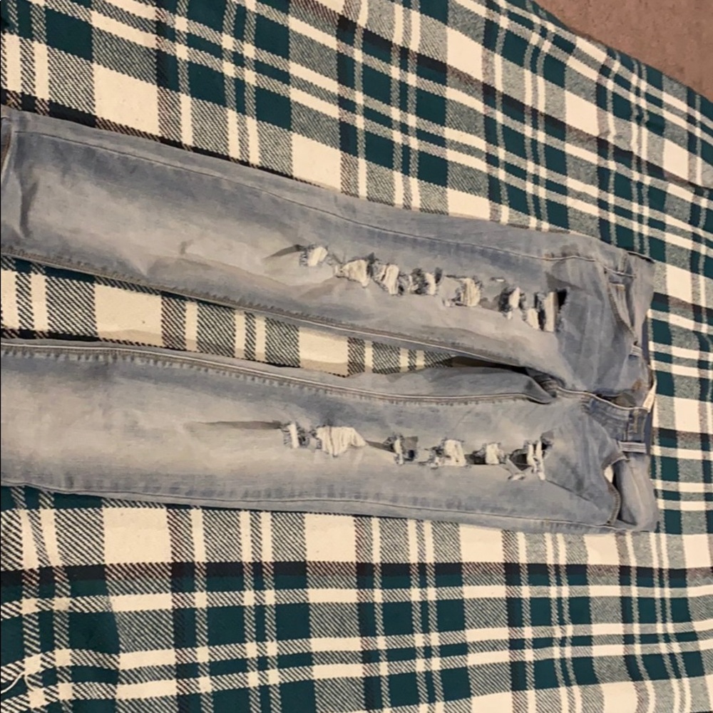 Ripped jeans